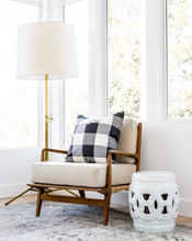 Load image into Gallery viewer, Arlo Chair