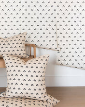 Load image into Gallery viewer, Norah Geo Print Wallpaper
